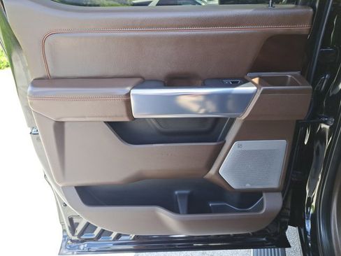 Used 2024 Ford F250 King Ranch w/ Chrome Package image 16