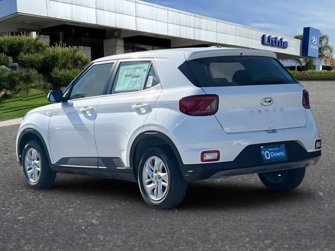 New 2026 Hyundai Venue SE FWD image 6