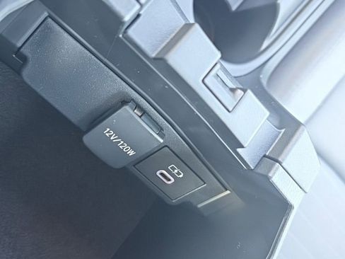 Used 2026 Toyota Corolla SE w/ SE Premium Package image 34