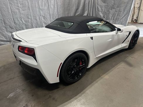 Used 2016 Chevrolet Corvette Stingray Convertible RWD image 6
