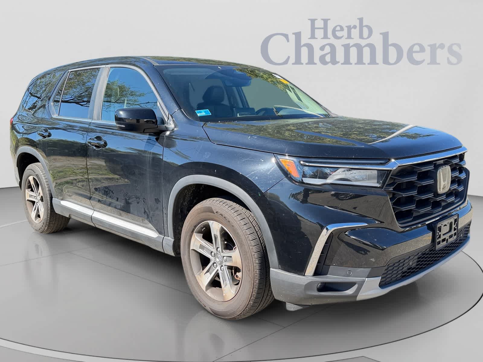 Used 2023 Honda Pilot EX-L image 5