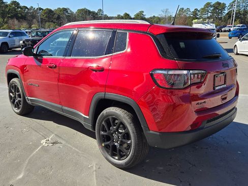 New 2026 Jeep Compass Latitude image 5