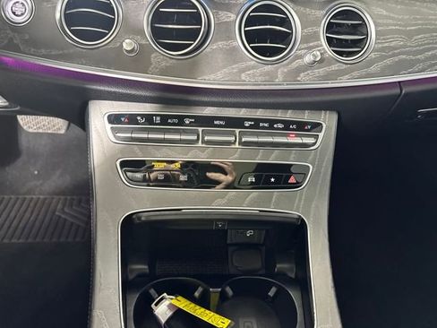 Used 2021 Mercedes-Benz E 350 4MATIC Sedan image 23