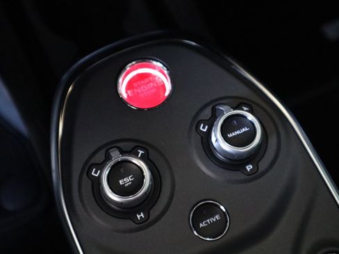 Used 2023 McLaren GT image 12