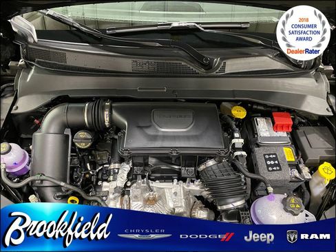 New 2025 Jeep Compass Limited w/ Sun & Sound Group image 33