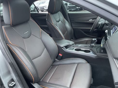Used 2023 Cadillac CT4 Sport w/ Technology Package image 14