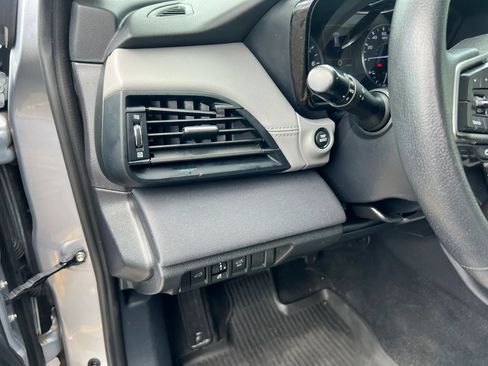 Used 2020 Subaru Outback Premium AWD/4WD image 14