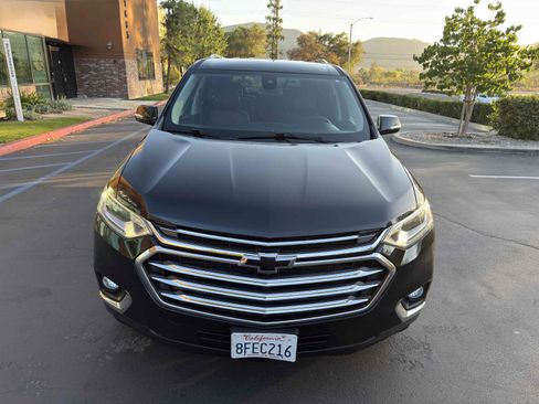 Used 2018 Chevrolet Traverse High Country w/ LPO, Cargo Package AWD/4WD image 5