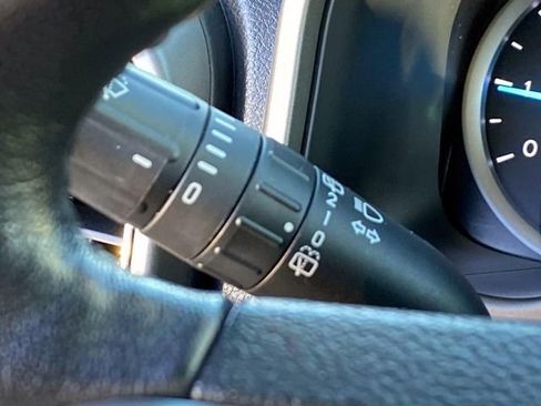 Used 2021 Ford Expedition XLT image 20