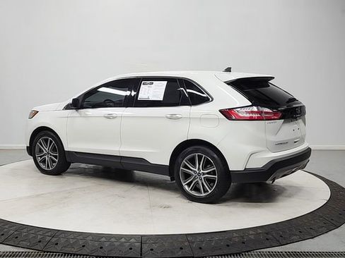 Used 2021 Ford Edge Titanium FWD image 5