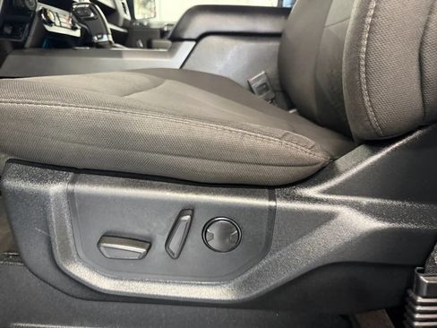 Used 2019 Ford F150 XLT w/ Equipment Group 302A Luxury AWD/4WD image 23