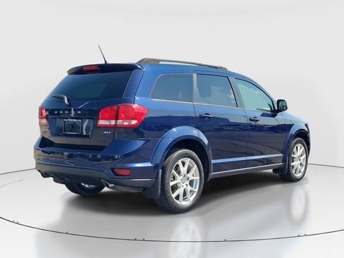 Used 2017 Dodge Journey SXT w/ Premium Group FWD image 4