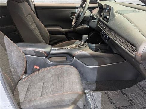 Used 2024 Honda HR-V Sport image 25