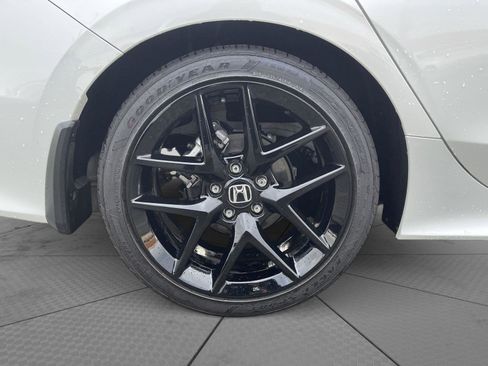 Used 2025 Honda Civic Sport image 20