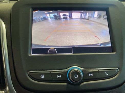 Certified 2022 Chevrolet Equinox LT AWD/4WD image 19