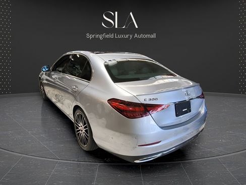 Used 2022 Mercedes-Benz C 300 4MATIC Sedan w/ Pinnacle Trim Package image 5