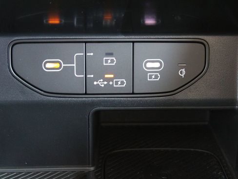 New 2026 Kia Sorento S FWD image 37