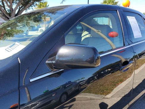 Used 2005 Cadillac STS V8 No Accidents Only 2 Owners w/ Preferred Equipment Group image 12