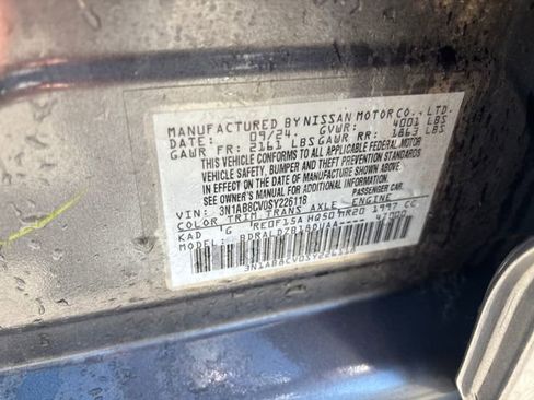 Used 2025 Nissan Sentra SV w/ All-Weather Package image 9