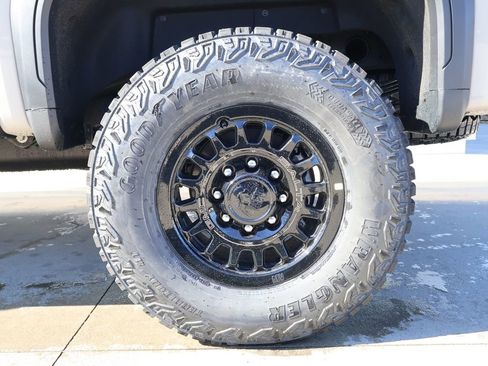 New 2026 GMC Sierra 2500 AT4X image 50