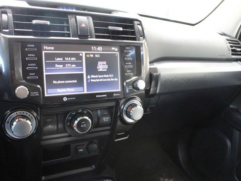 Certified 2024 Toyota 4Runner TRD Off-Road AWD/4WD image 27