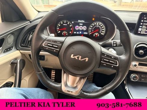 Certified 2023 Kia Stinger GT2 image 19