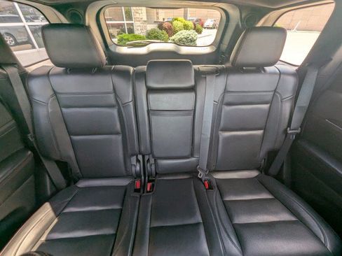 Used 2020 Jeep Grand Cherokee Trailhawk w/ Trailhawk Luxury Group AWD/4WD image 24