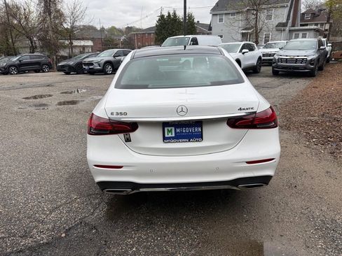 Used 2023 Mercedes-Benz E 350 4MATIC Sedan image 4