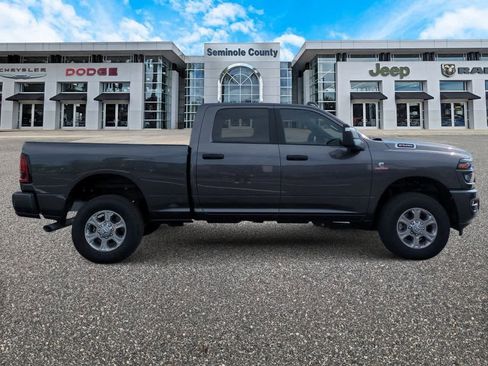 Used 2025 RAM 2500 Big Horn image 9