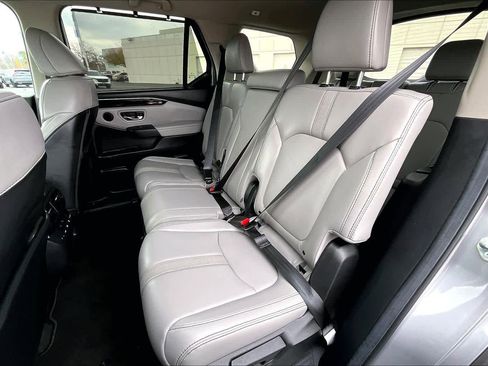 Used 2025 Honda Pilot EX-L image 20
