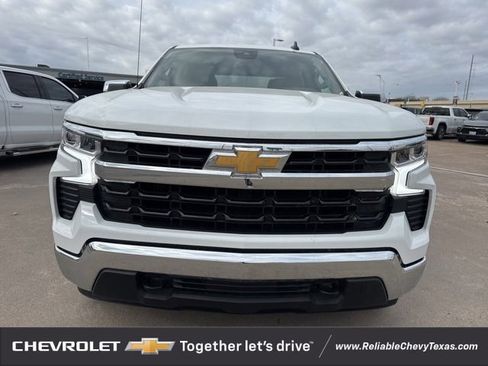 Certified 2025 Chevrolet Silverado 1500 LT image 2