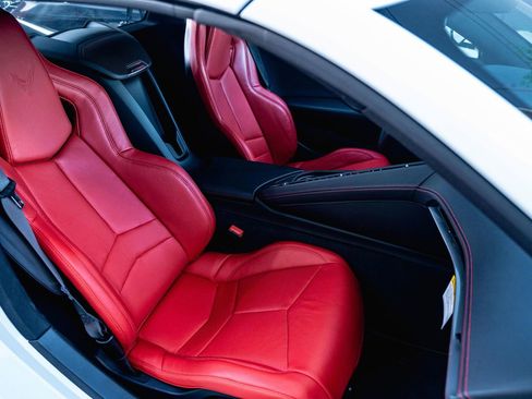 Used 2021 Chevrolet Corvette Stingray Coupe w/ 1LT image 24