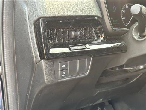 Used 2025 Honda CR-V EX-L image 18