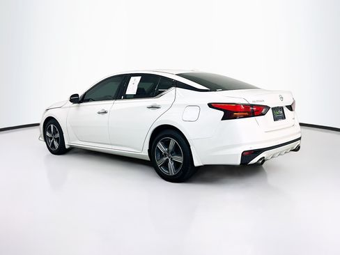 Used 2020 Nissan Altima 2.5 SL AWD/4WD image 5