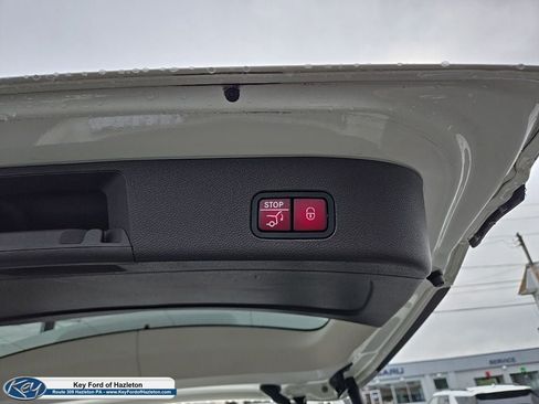 Used 2018 Mercedes-Benz GLS 550 4MATIC image 12