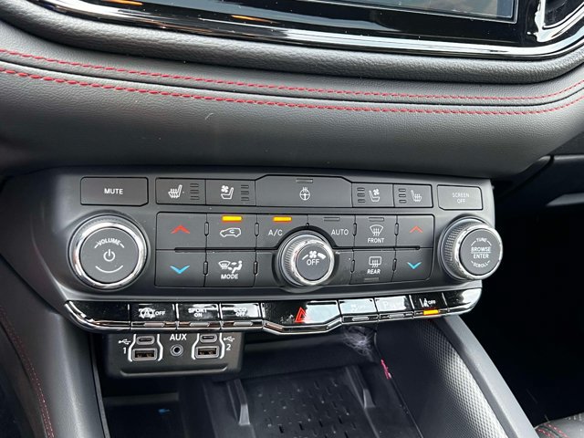 Used 2026 Dodge Durango GT AWD/4WD image 30