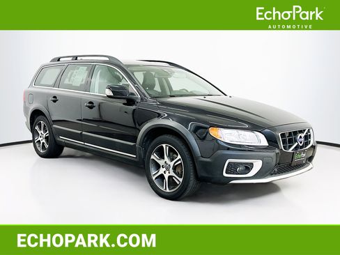 Used 2012 Volvo XC70 T6 image 1