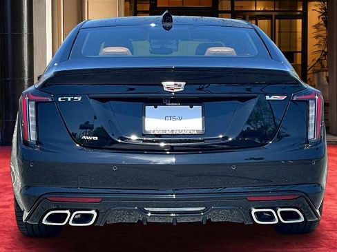 New 2026 Cadillac CT5 V w/ Platinum Package AWD/4WD image 5