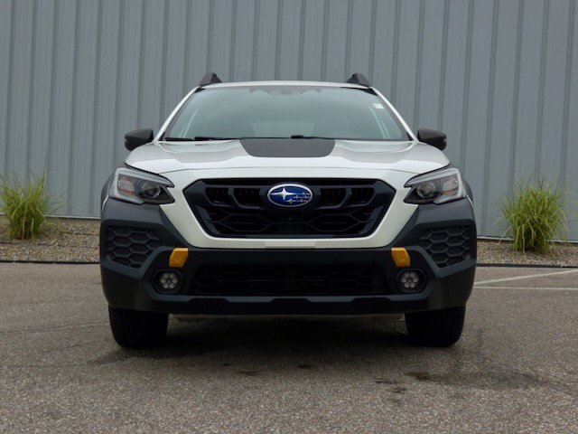 Used 2024 Subaru Outback Wilderness AWD/4WD image 3