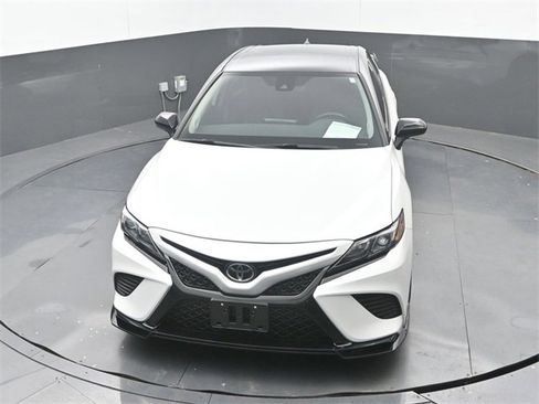 Used 2024 Toyota Camry image 30