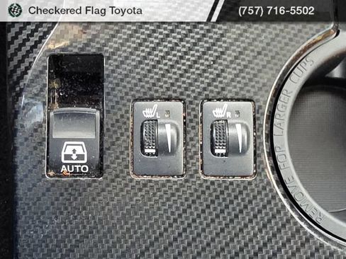 Used 2022 Toyota 4Runner TRD Off-Road Premium w/ TRD Black Wheel Package (TMS) AWD/4WD image 18