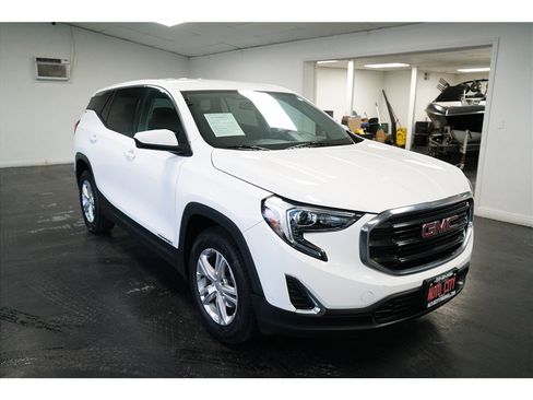 Used 2019 GMC Terrain SLE image 9