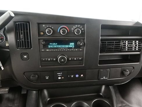 Used 2023 Chevrolet Express 2500 Extended RWD image 9