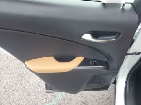 Used 2025 Lexus UX 300h FWD w/ Accessory Package (Z1) image 14