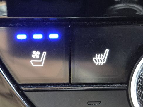 Certified 2024 Honda Accord Touring image 6