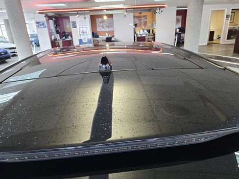 Used 2016 Ford Edge Titanium w/ Canadian Touring Package image 37