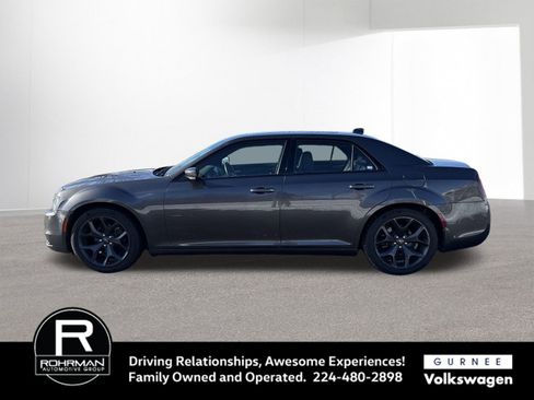 Used 2021 Chrysler 300 S image 5