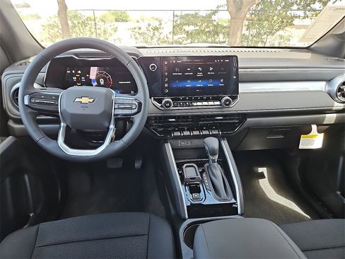 New 2026 Chevrolet Colorado LT image 12