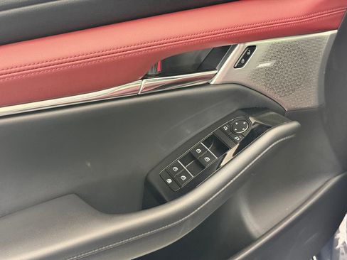 Used 2023 MAZDA MAZDA3 Hatchback w/ Appearance Package image 14