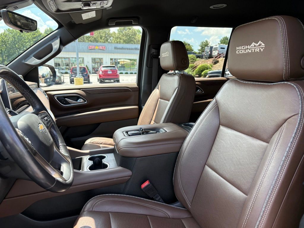 Used 2021 Chevrolet Tahoe High Country AWD/4WD image 27